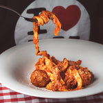 Fettuccine con polpette di Nonna Pina